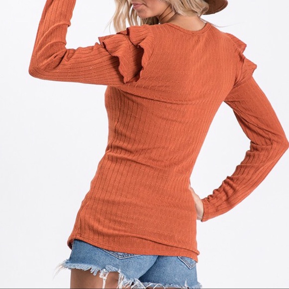 CLEARANCE-FIRM‼️Katelynn Ruffled Shoulder Top-Rust - Picture 8 of 8